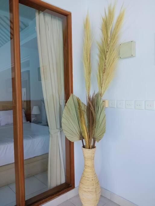 Glisten Up Villa Beach Side Sanur! Bagian luar foto