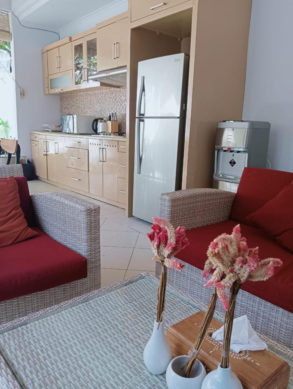 Glisten Up Villa Beach Side Sanur! Bagian luar foto