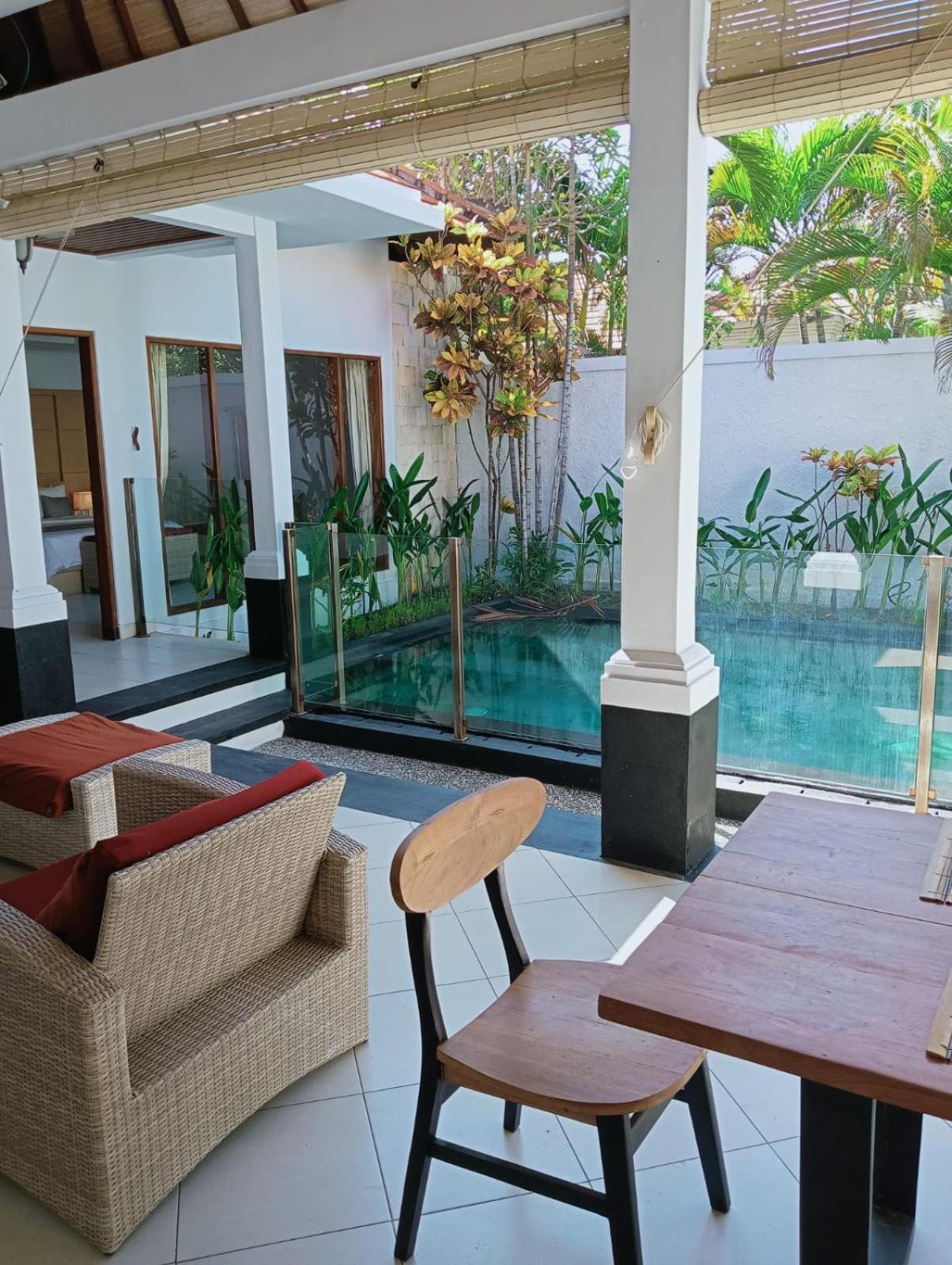 Glisten Up Villa Beach Side Sanur! Bagian luar foto