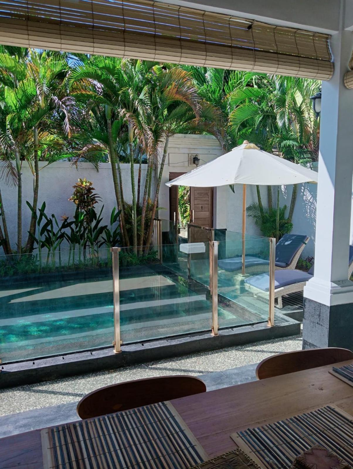 Glisten Up Villa Beach Side Sanur! Bagian luar foto